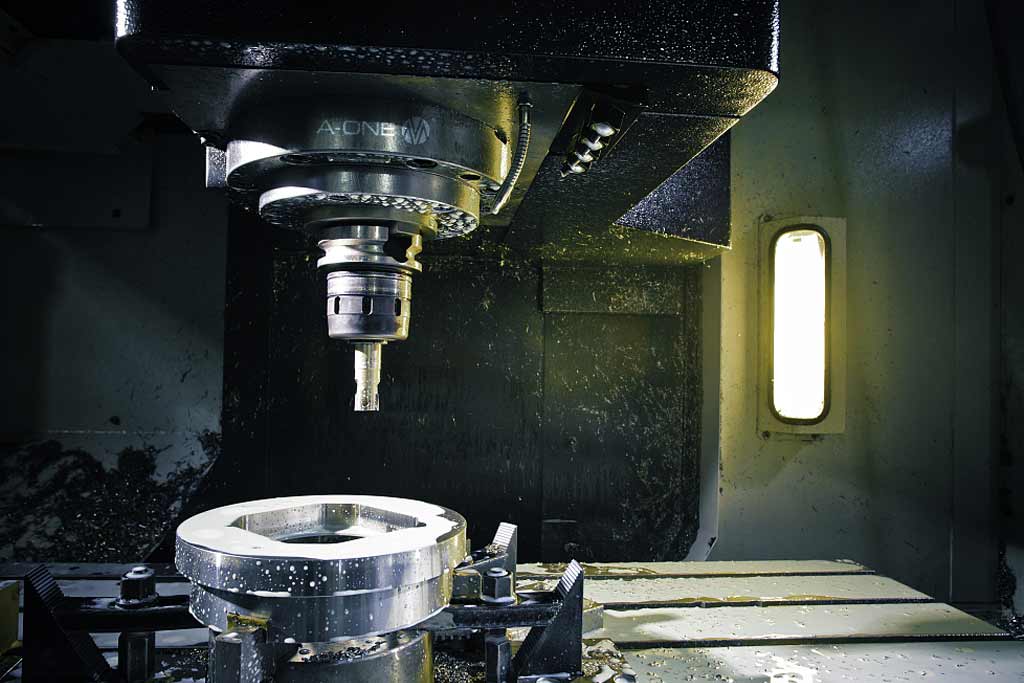 Цзин Цзуань